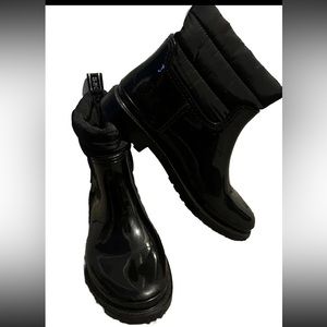 MK Michael Kors Black Rubber Ankle Rain Boots - Women's Size 7